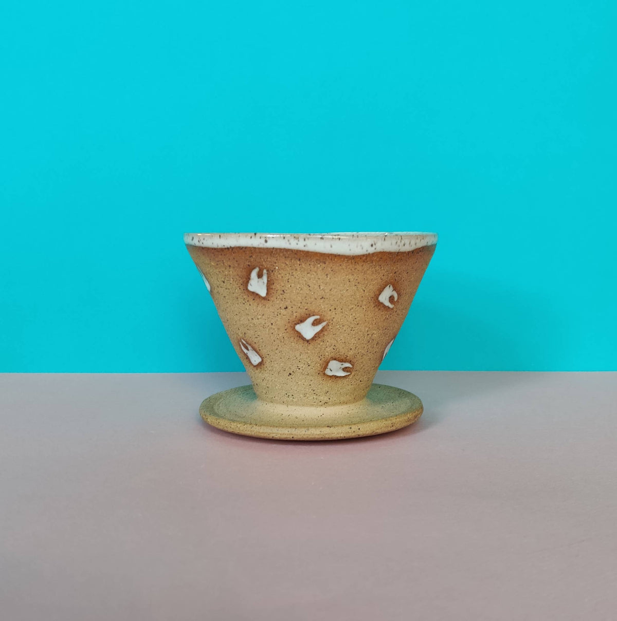 Pour Over Coffee Cone in Floating Tooth